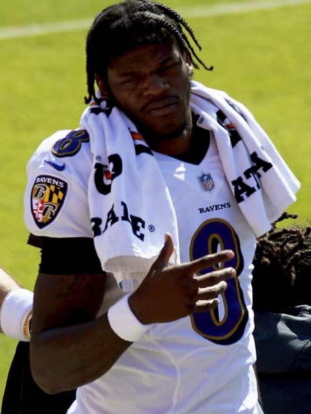 Read more about the article Who is this Lamar jackson. Why is he becoming so famous.